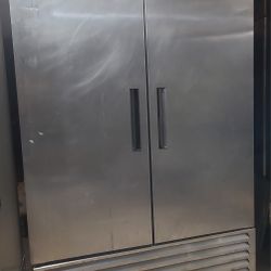 Commercial Refrigerator 