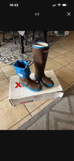 XTRATUF  boots
