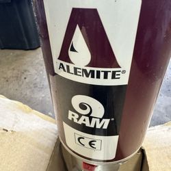 Alemite Ram Stub Pump Air Operated