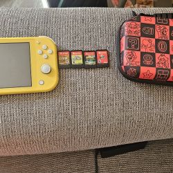 NINTENDO SWITCH LITE & Games