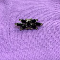 Vintage Black Rhinestone Brooch