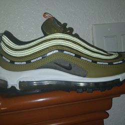 Nike AirMax 97 +Undefeated SIZE 5* NEW*
