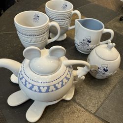 Disney Gourmet Mickey Tea Set