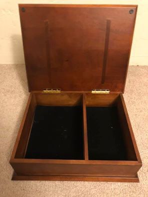Wooden Box/ Caja de Madera