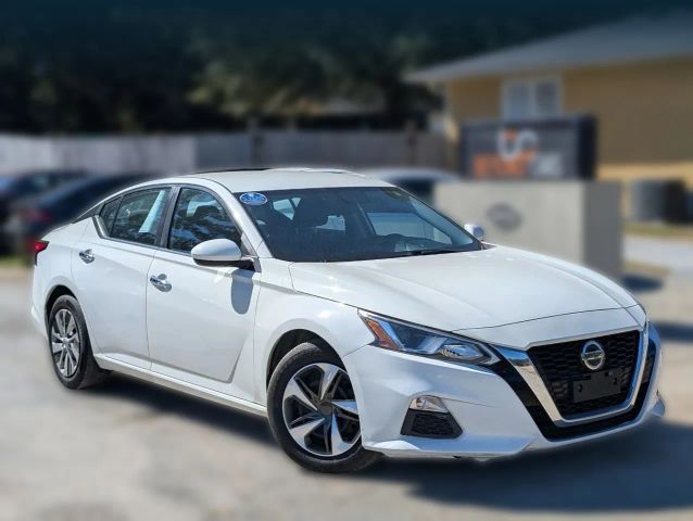 2020 Nissan Altima