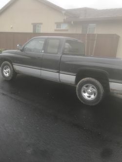 1997 clean title Dodge Ram 1500