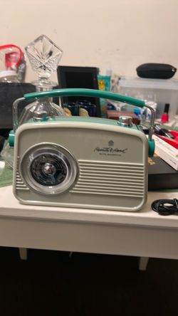 Hearth and hand magnolia brand nice green radio