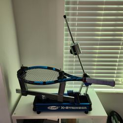 Racquet Stringer Service