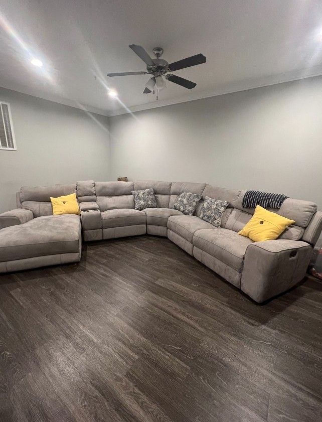 Gray Sectional Sofa with Recliners and Chaise Lounge