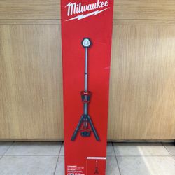 MILWAUKEE 2131-20 M18 DUAL POWER TOWER LIGHT 