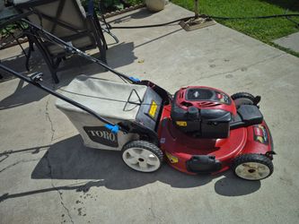 Lawnmower toro self propelled works good