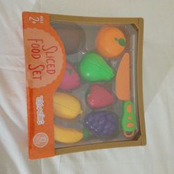 TOYMAZING 10PCE SLICED FOOD SET/CRATE