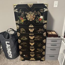 Vintage Jewelry Chest – Hand-Painted with Brass Hardware 