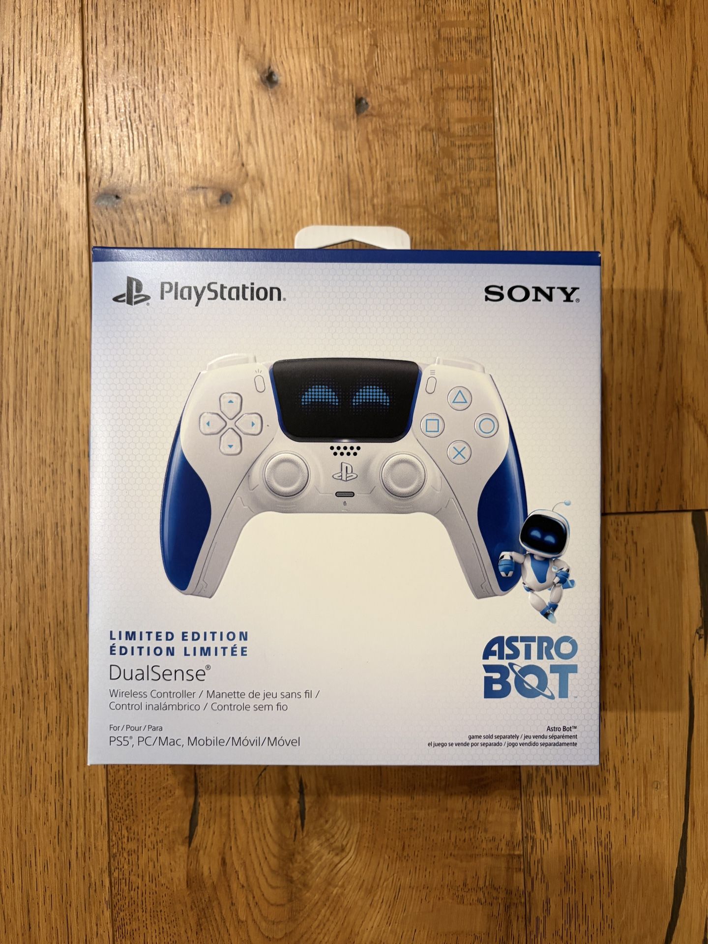 Playstation 5 Astro Bot Special Edition Controller