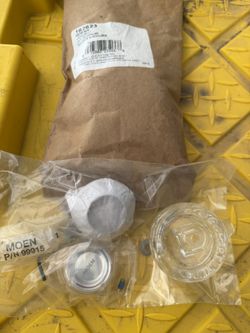 Moen Shower Hardware Kit And Shower Cartridge 1225