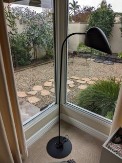 HD Buttercup Floor Lamp