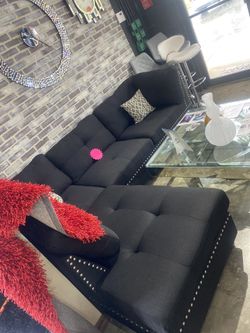 Tufted Black Sectional with Nail Studs / Ottoman included