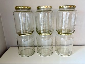 Set of 6 32oz Glass Jars with Lids