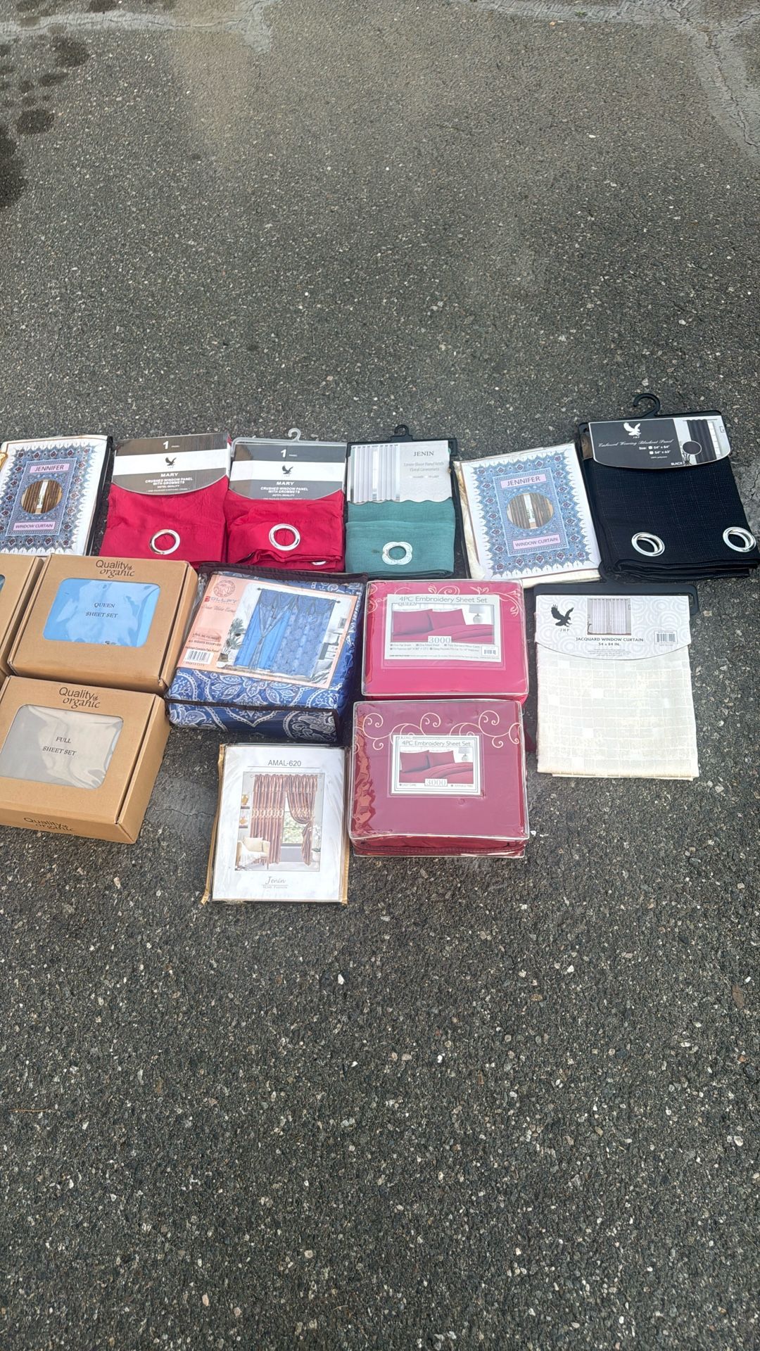 Curtains And bed Sheets