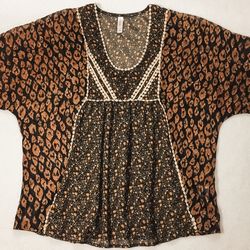 XHILARATION Black & Gold Print Short Sleeve Boho Top Women's Size S