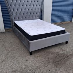 Cama Tamaño Queen Size 