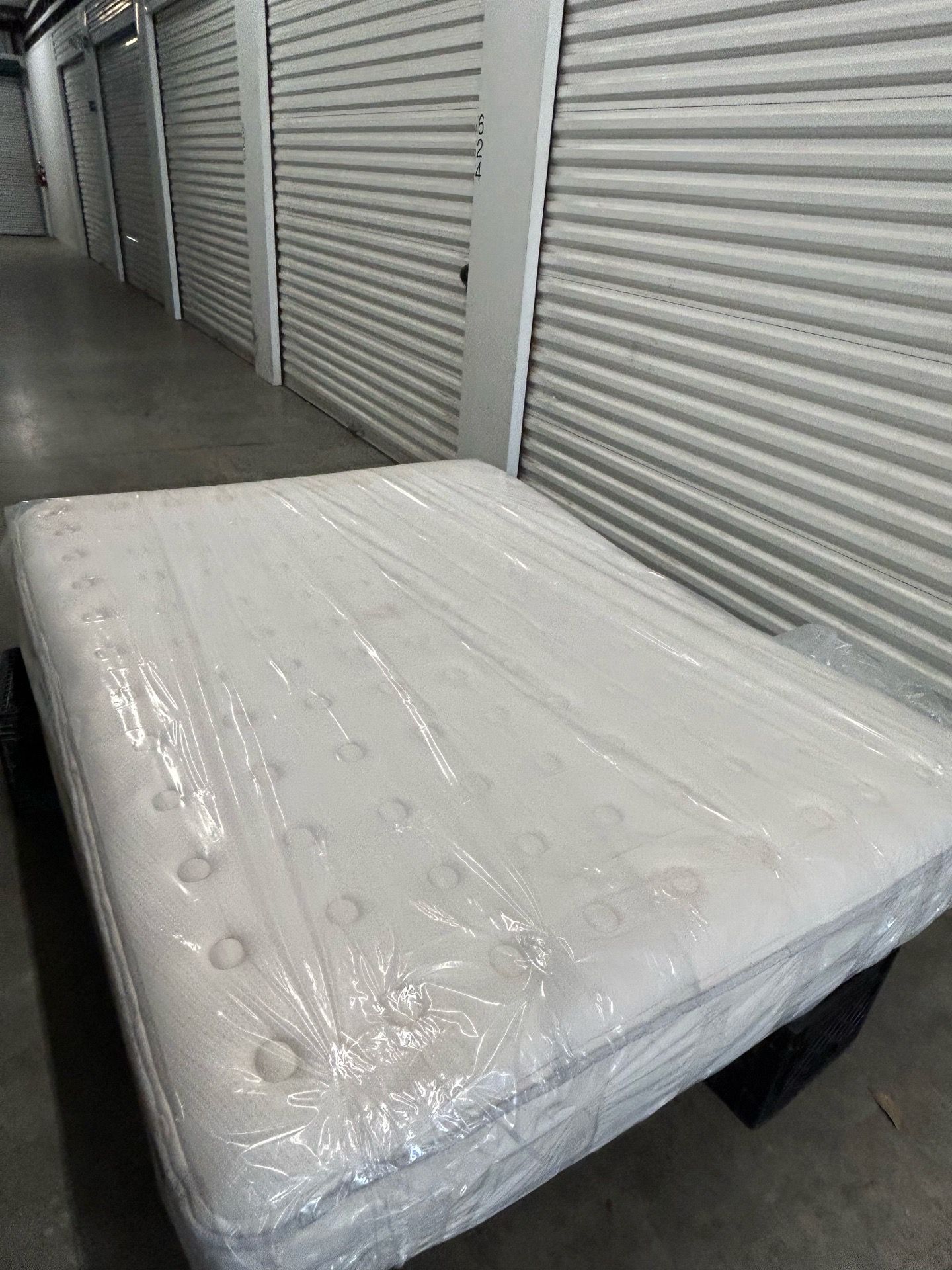 Sealy Queen mattress