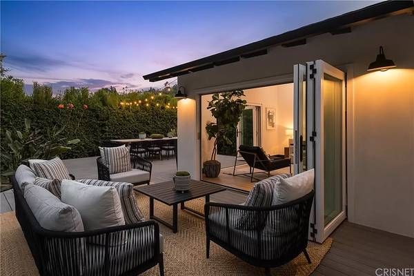 Aluminum Accordion Door - Vinyl Sliding doors & Windows