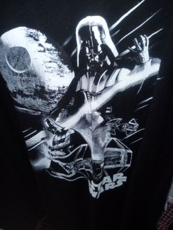 Mens Star Wars Black and White T-shirt - Darth Vader