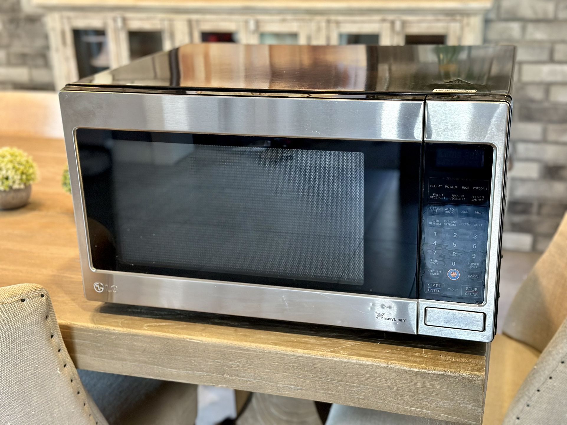 Microwave Countertop LG