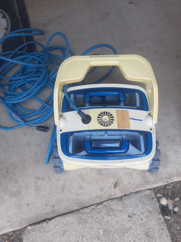 Pool Cleaner