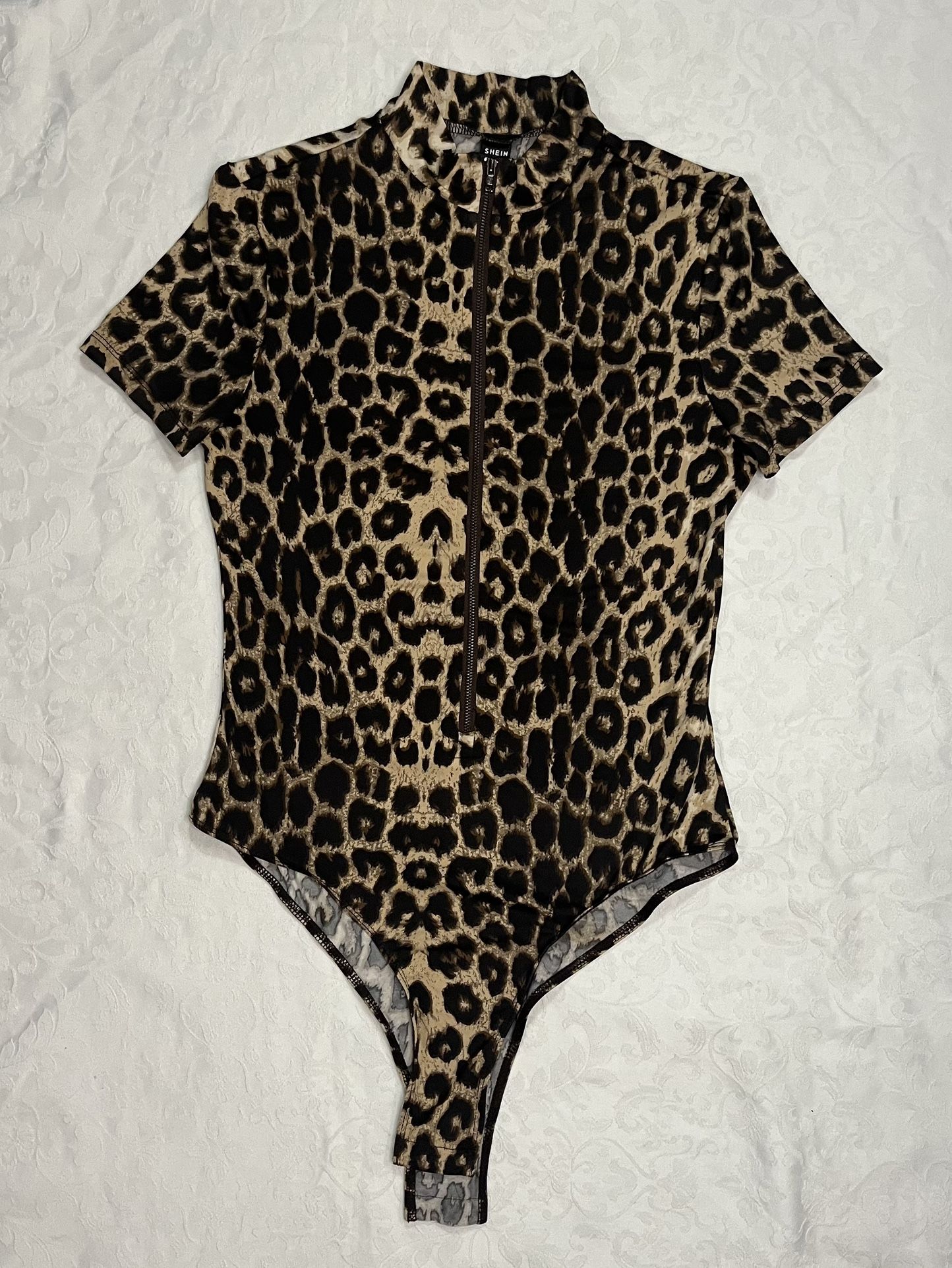 Shein Leopard Print Short Sleeve Zip Up Bodysuit