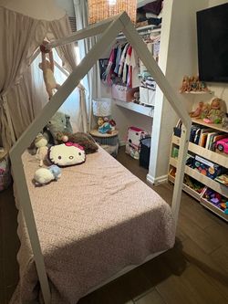 Bed twin