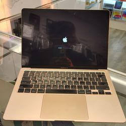 MacBook Air 2020 de 13 pulgadas, 256 GB y 8 GB de RAM: Oferta especial por pago en efectivo: $389.