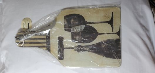 Cheese board and cutter