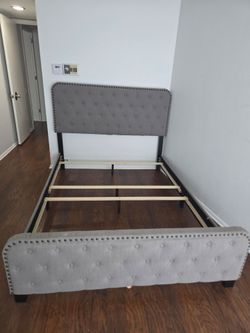 Baxton Studio Marion Modern Transitional Grey Fabric Upholstered Button Tufted Queen Size Panel Bed