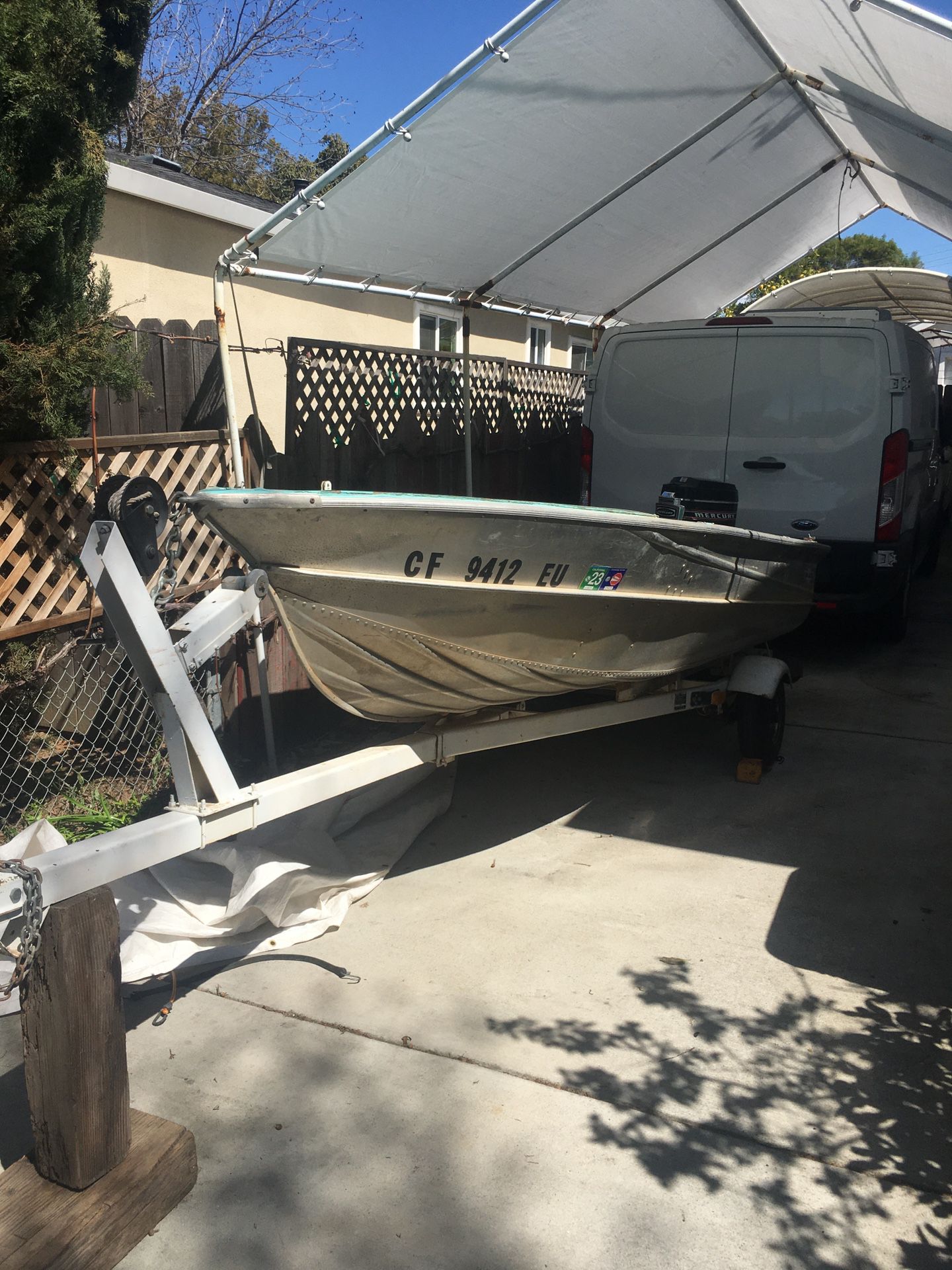  Aluminum Boat 20hp 12 Ft With Trailer 