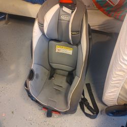 free baby seat with base