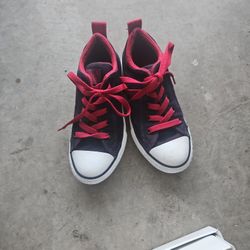 Kids - Converse Chuck Taylor Axel Mid Sneakers