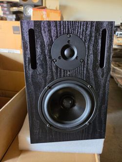Tascam VL-X5 Active Monitor