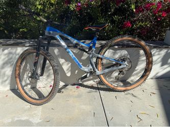 Santa Cruz Primer mountain bike medium