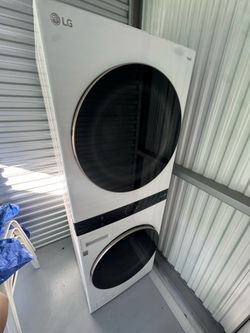 Lg stackable washer and dryer (great condition) give me your best offer and we will chat