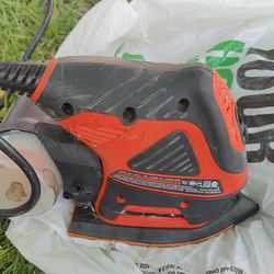 Black and Decker Cyclonic Action Sander 