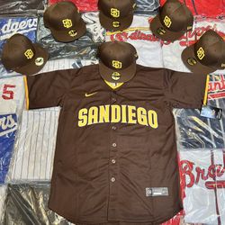 San Diego Padres Jersey & Fitted 
