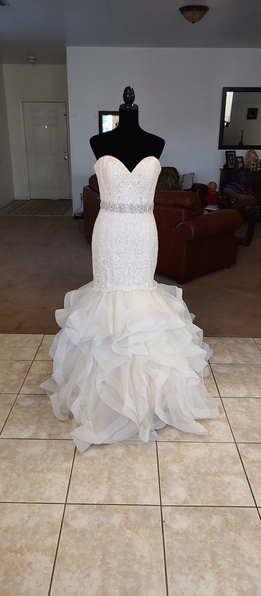 Size 12 Allure Romance Wedding Dress Style 3008- Ivory Color - Pre-owned