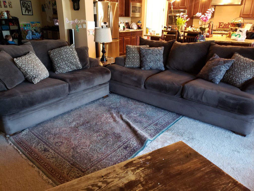 Deep Seated Mocha Brown Microfiber Couches for Sale