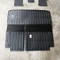 OEM  CAR MAT  TOYOTA HIGHLANDER