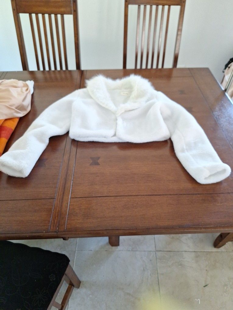 Fashionable Faux Fur Waistline Jacket