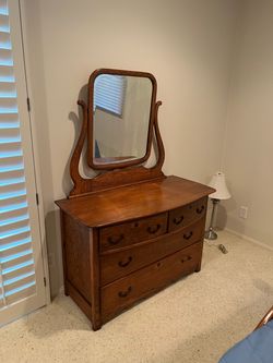 Vintage Oak 6-Drawer Dresser with Attached Mirror –  Wood Grain & Original Hardware