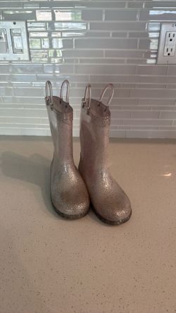 Girl’s rain boots size 12