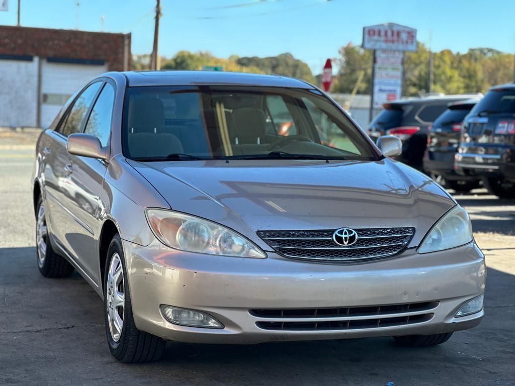 2004 Toyota Camry